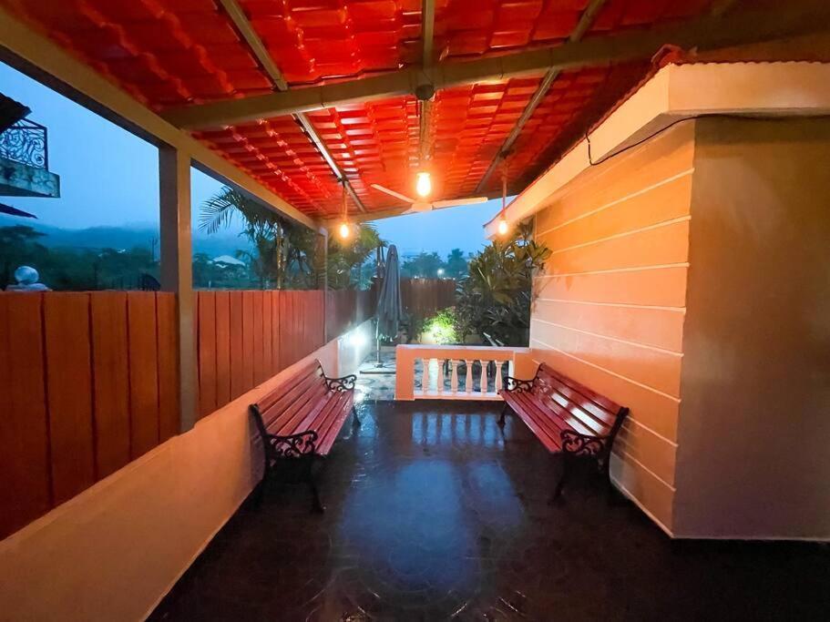Corner House, Lonavla By Meheru-4 Bhk Villa With Pool Екстериор снимка